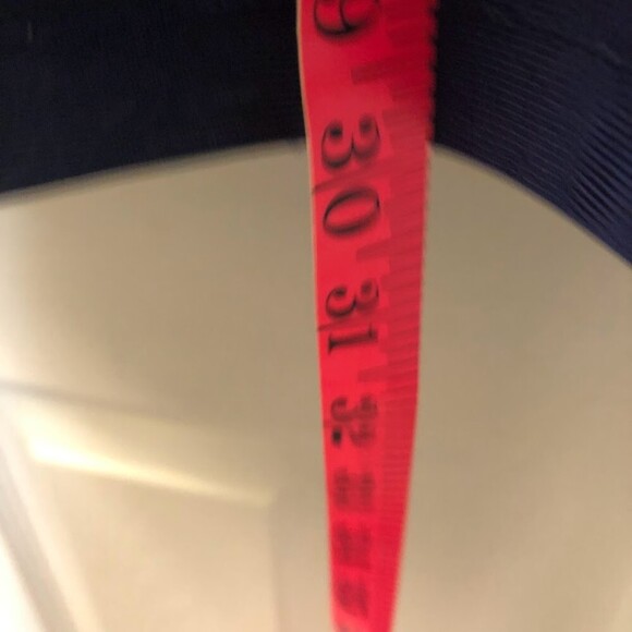 University of Illinois Fighting Illini Men's Sleeveless Jersey V Neck Co… - Picture 8 of 8